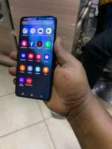A picture of SAMSUNG S21