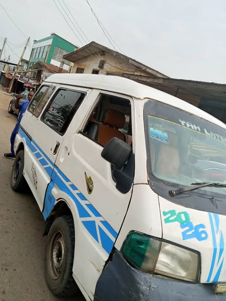 A picture of Mazda Bongo Manual