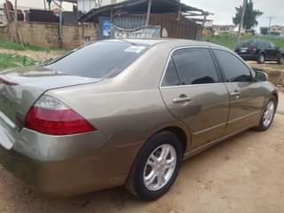 A picture of Honda Accord dc