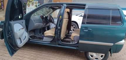 A picture of Toyota raum