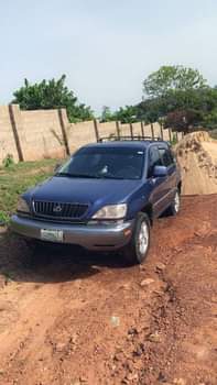 A picture of Everthing intact Rx300 Engine Gear A C Excellence Onitsha Anambra