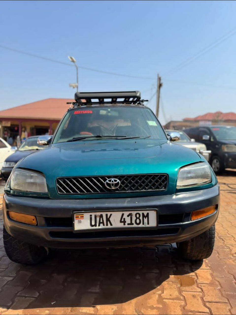 A picture of Rav4 short chassis