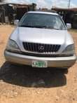A picture of 2000 LEXUS RX 300