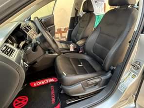 A picture of Volkswagen Jetta 2012 2.5 SE 5 cylinders Direct Tokunbo from