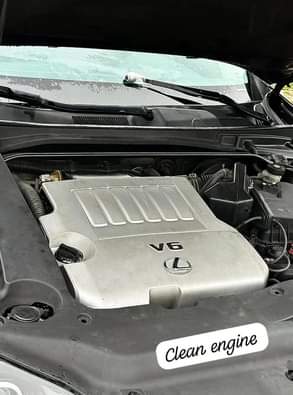 A picture of 2009 Lexus Es350 Tokunbo Panoramic Sunroof Full Option All Documents