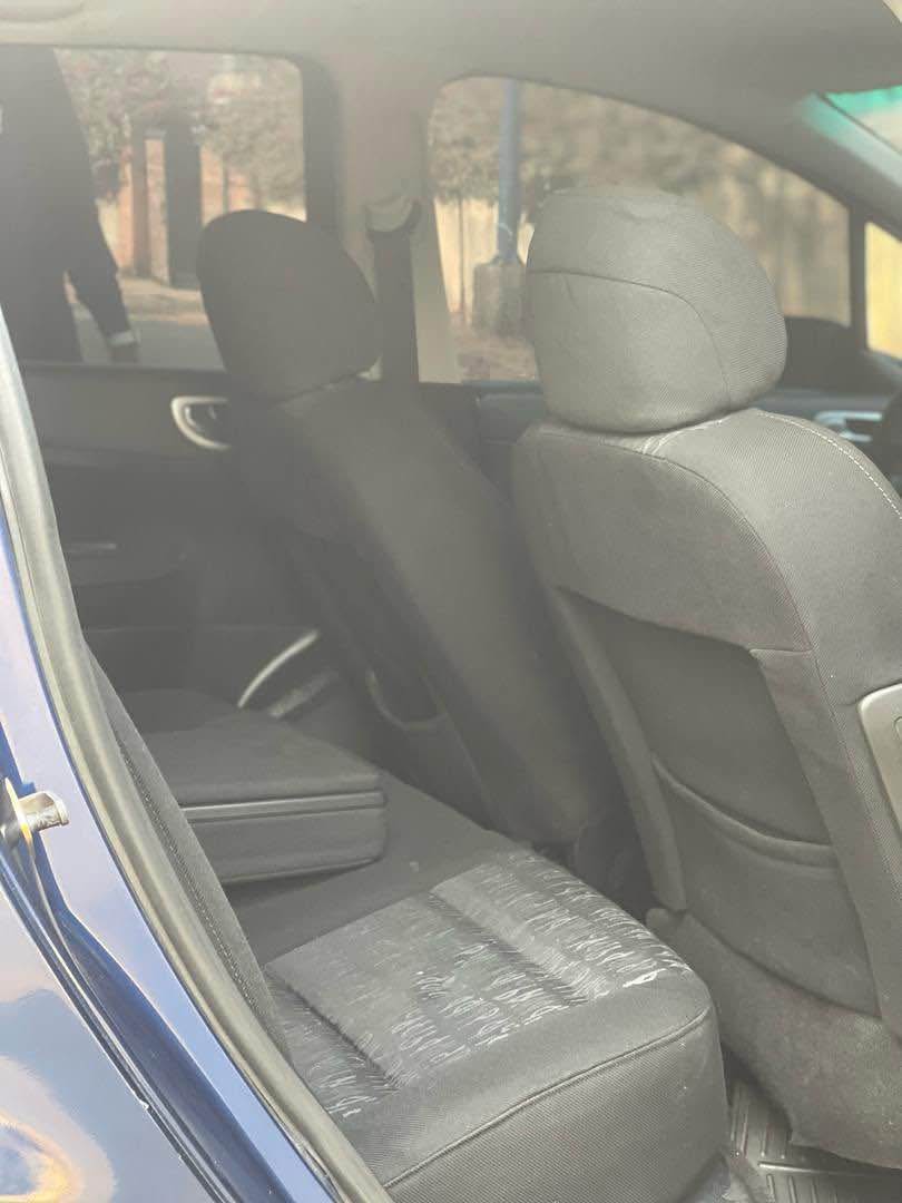 A picture of PEUGEOT 307 MANUAL