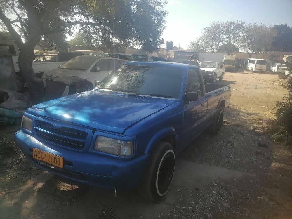 classifieds/cars mazda