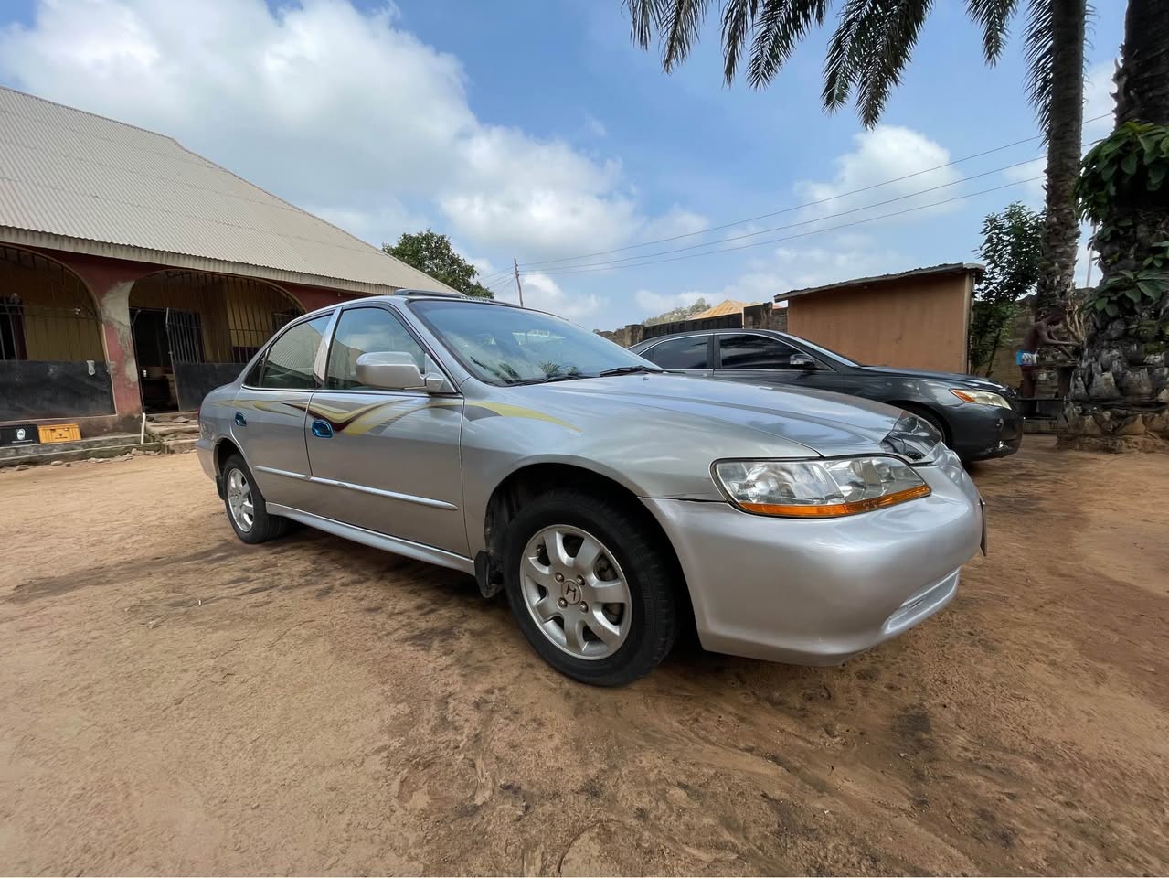 A picture of Honda Accord 2002 EX