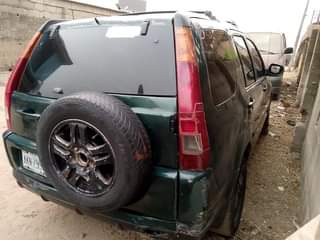 A picture of Honda CR V 2005