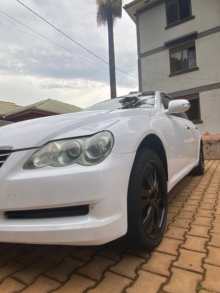 A picture of Available Uhs 22m 0702549830