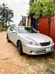 A picture of EXTREMELY CLEAN LEXUS ES330