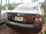 A picture of 2005 Volkswagen Passat Sound engine Manual transmission AC is working