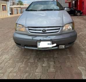 A picture of Highest grade Toyota sienna Pure first body Bought a direct