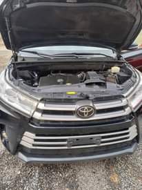 A picture of Toyota Highlander 2017