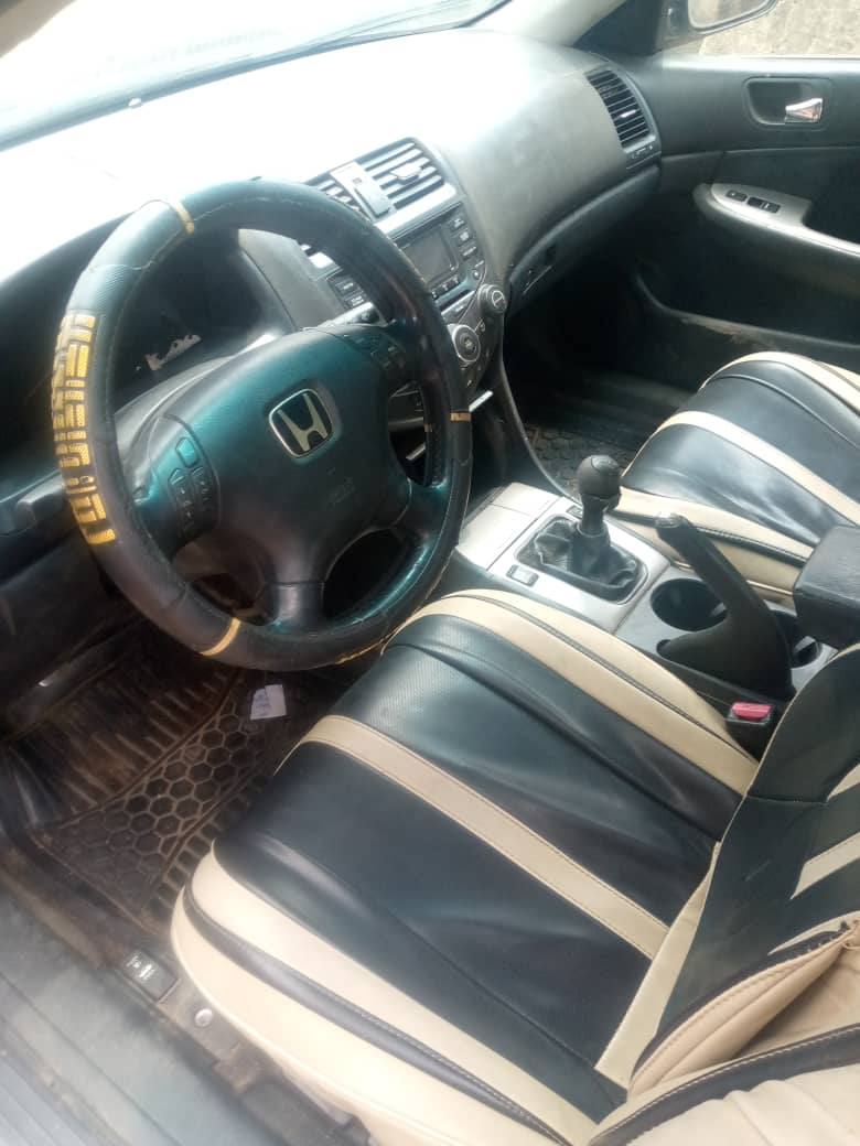 A picture of Honda Accord EOD 05