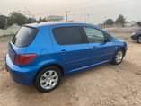 A picture of Peugeot
