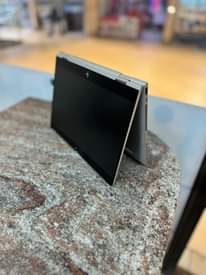 A picture of HP ELITEBOOK 1030 x360