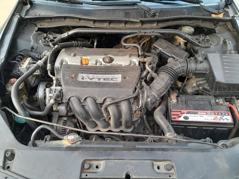 A picture of Super sharp accord 2008 with an untempered engine and gear