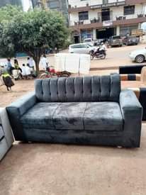 A picture of 3seater sofa