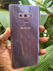 A picture of GALAXY NOTE9 128GB AT 240000