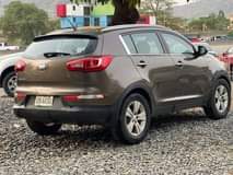 A picture of Clean KIA SPORTAGE 2013 model 3 9m net price Neatly