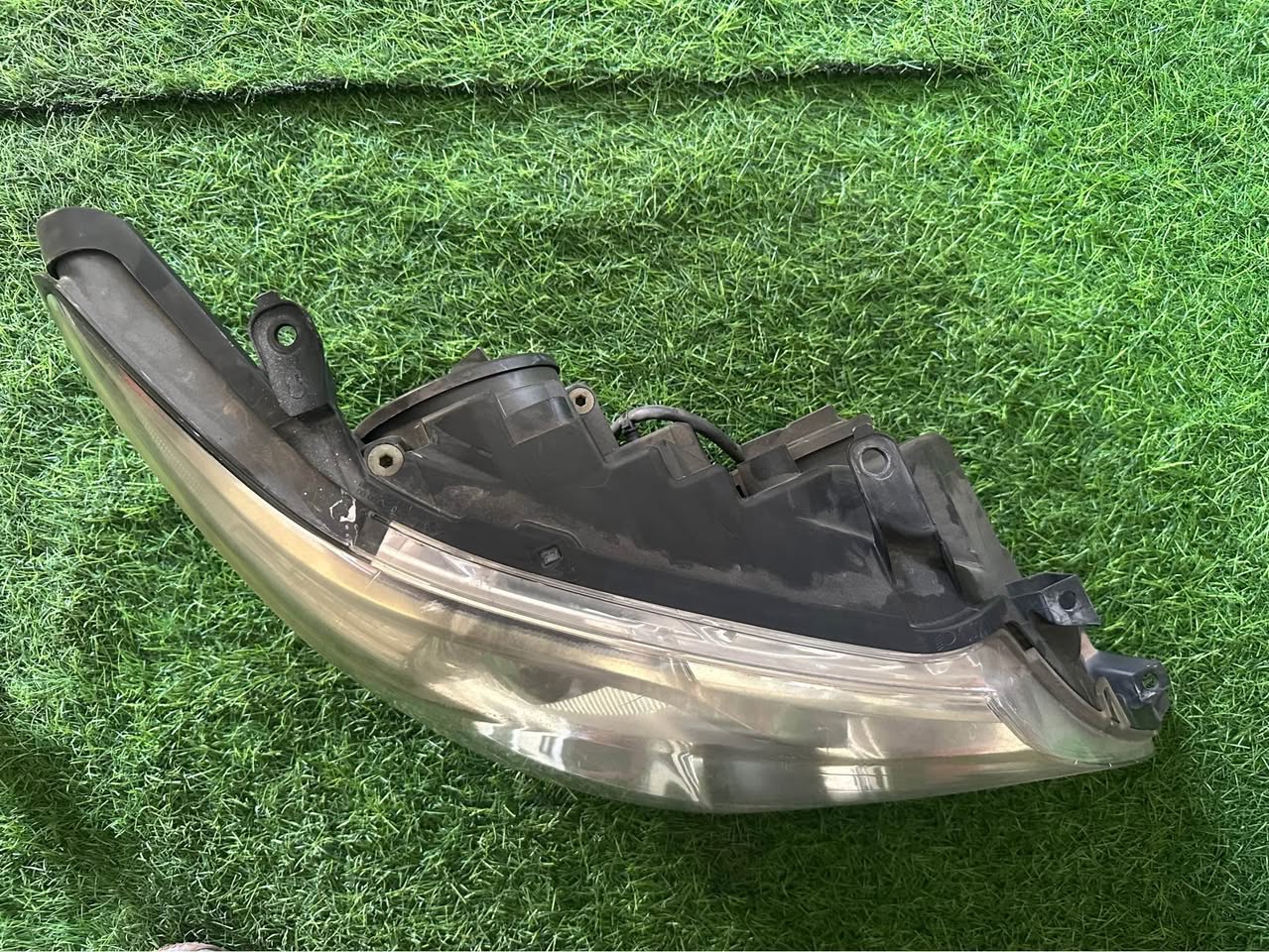 A picture of Toyota Camry RH Original Headlight