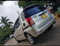 A picture of Toyota Raumu kali sana inauzwa