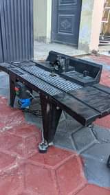 A picture of Router table
