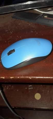 A picture of H96max android TV box supports 4k HD