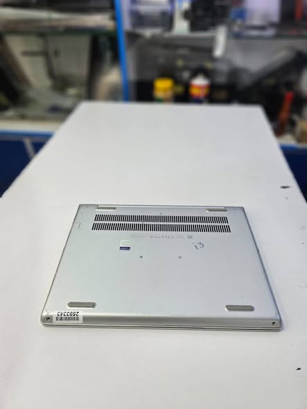 A picture of Hp 430 G7