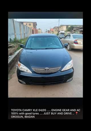 A picture of TOYOTA CAMRY