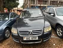 A picture of Volkswagen Toureg