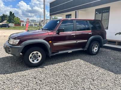 A picture of Nissan patrol