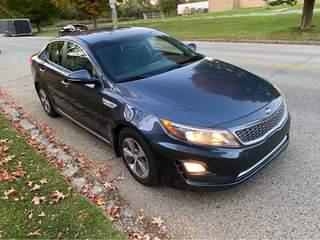 A picture of 2015 Kia Optima Hybrid EX Sedan 4D
