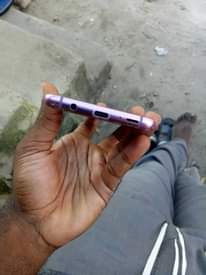 A picture of Samsung s9 plus