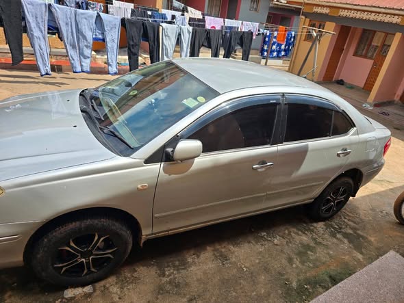 A picture of TOYOTA PREMIO