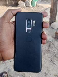 A picture of SAMSUNG S9