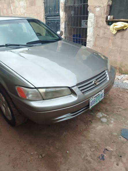 A picture of Toyota Camry 2000 Model First Body Pan Engine Gear Ac