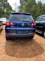 A picture of Volkswagen Tiguan 0701117232 0787309930
