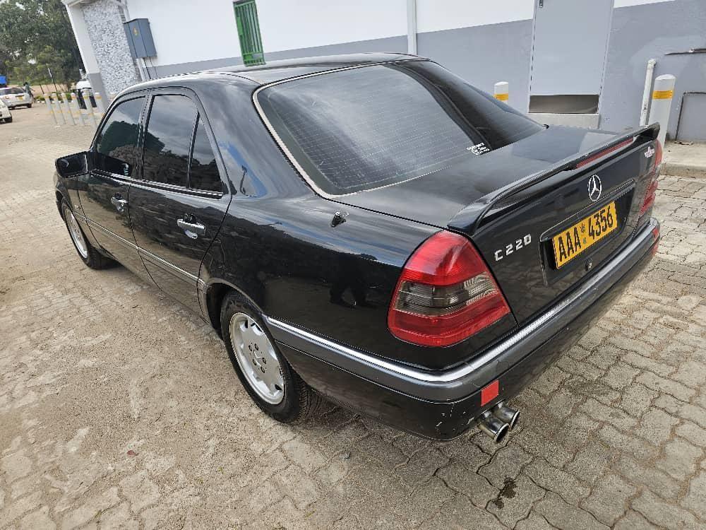 mercedes benz c220
