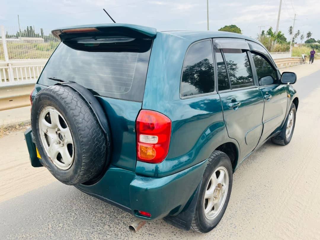 A picture of RAV 4 KILLTIME BEI 8.9M CALL 0627559985