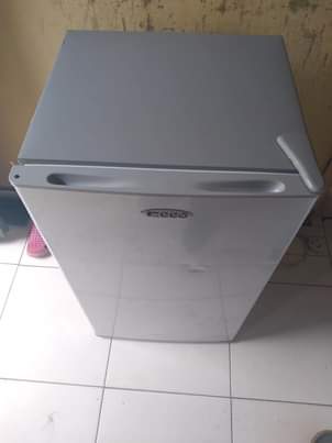 classifieds/fridges