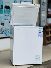 A picture of Jamani nashida na hela nauza freezer ya HISENSE LITA150 bado