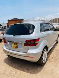 A picture of Mercedes benz Bclass 180 18m