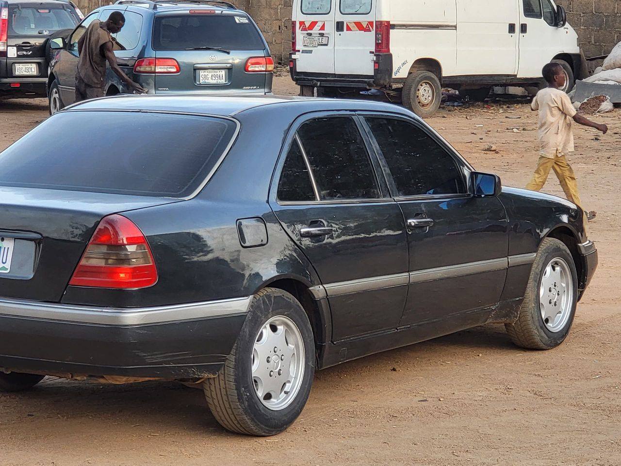 A picture of MERCEDES BENZ C180