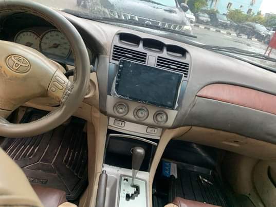 A picture of 2006 Solara 4plugs vvti engine
