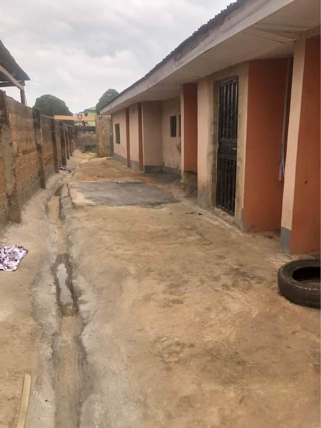 A picture of 2 bedroom flat available for rent at Stateline FUTA South