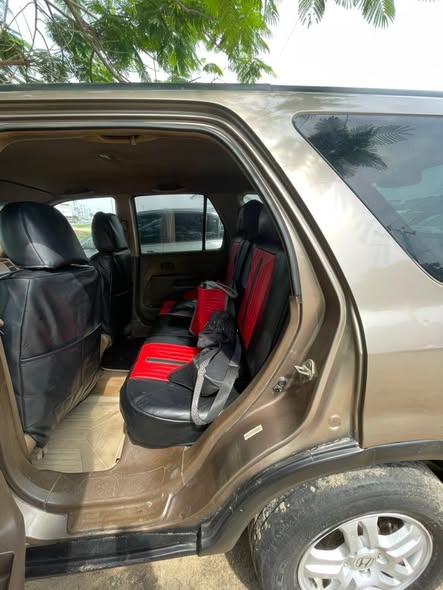 A picture of 2005 Honda CR V