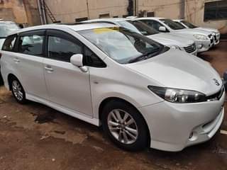 A picture of TOYOTA WISH 24OKM SPEED
