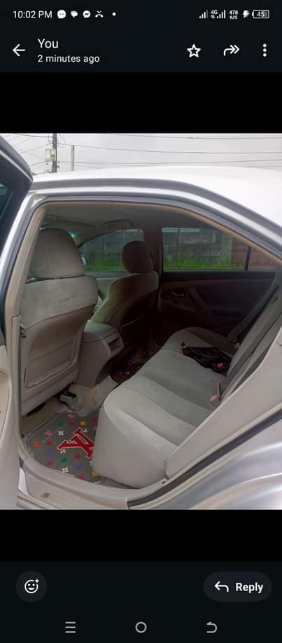A picture of Toyota Camry LE year 2009 Tok standard engine and transmission